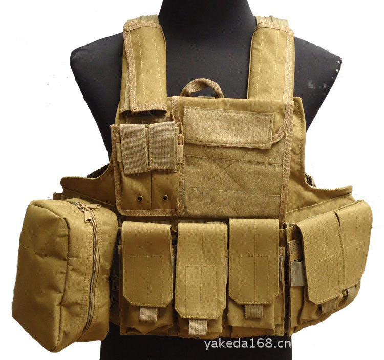 Multi Functional Camouflage Combat Vest 8-piece Military Training Equipment