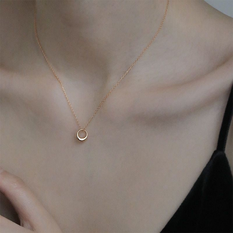 Geometric Circle Necklace For Women Ins Simple Clavicle Chain Temperament Niche Normcore Bag