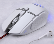 Gaming-Tastatur und -Maus