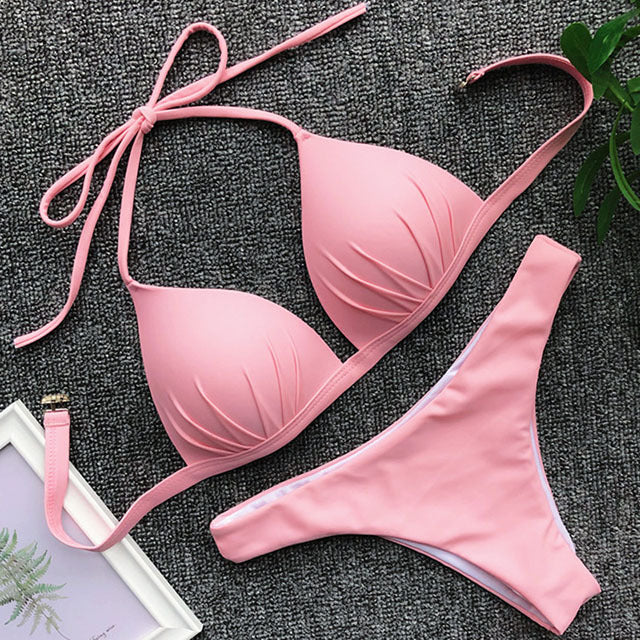 Einteiliger BH-Bikini mit hängendem Hals