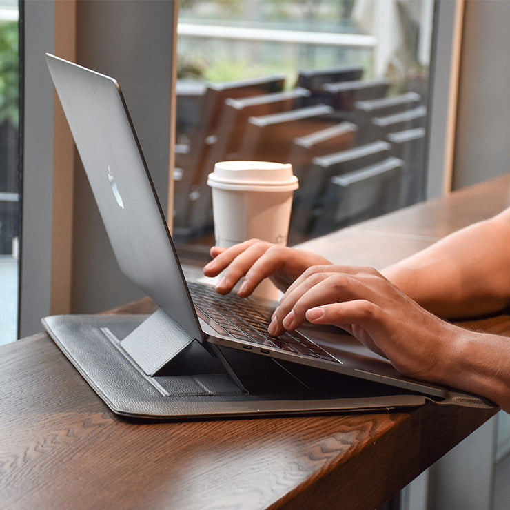 Laptop Tasche Drei-In-Eins mit Ständer