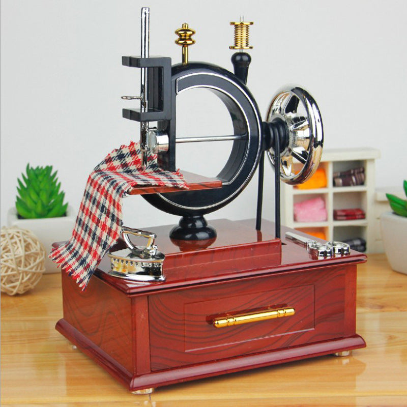 Retro Nostalgic Hand Sewing Machine Ornaments