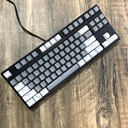 F-87 Mechanische Tastatur Typ-C Linie Isolierte Weiße PBT-Tastenkappe