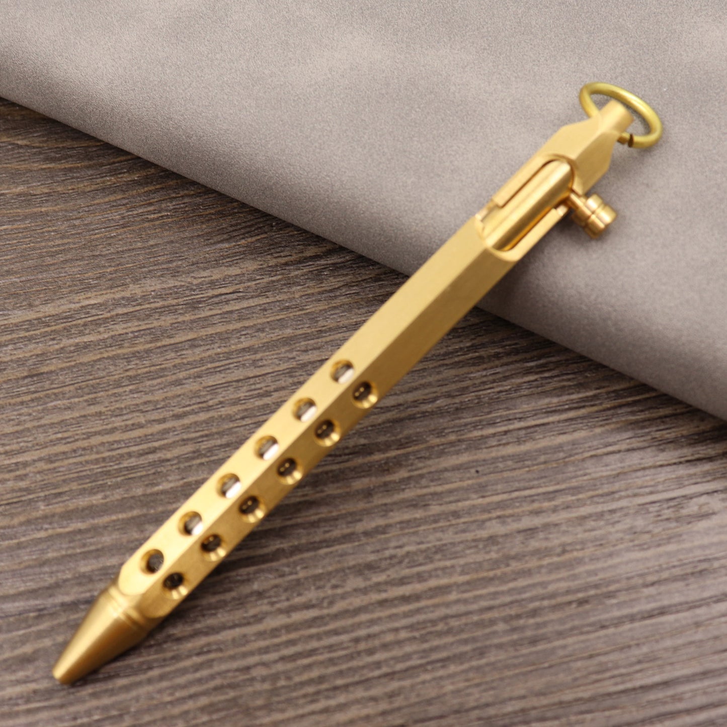 Retro Pure Copper Bolt Type Metal Tactical Pen