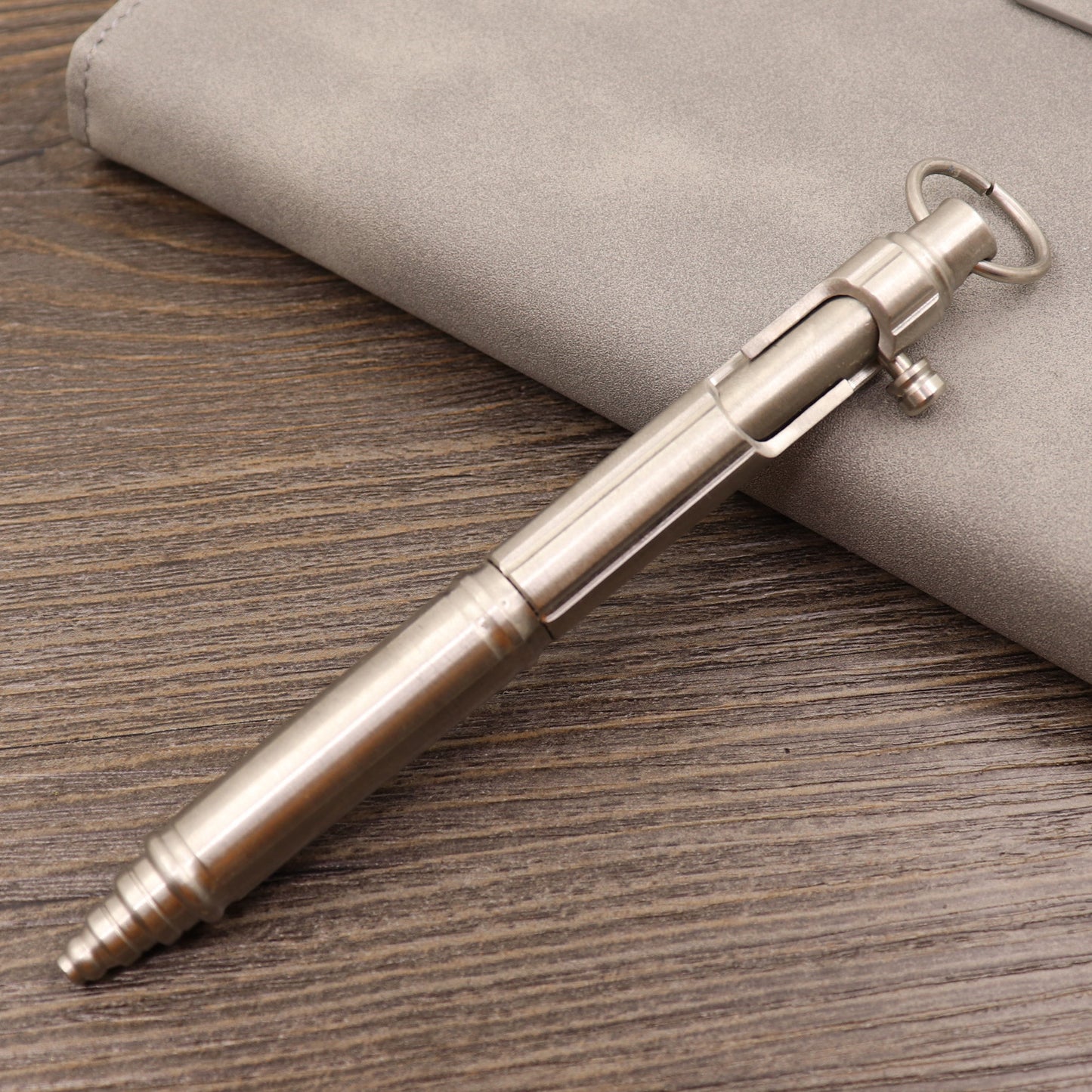 Retro Pure Copper Bolt Type Metal Tactical Pen