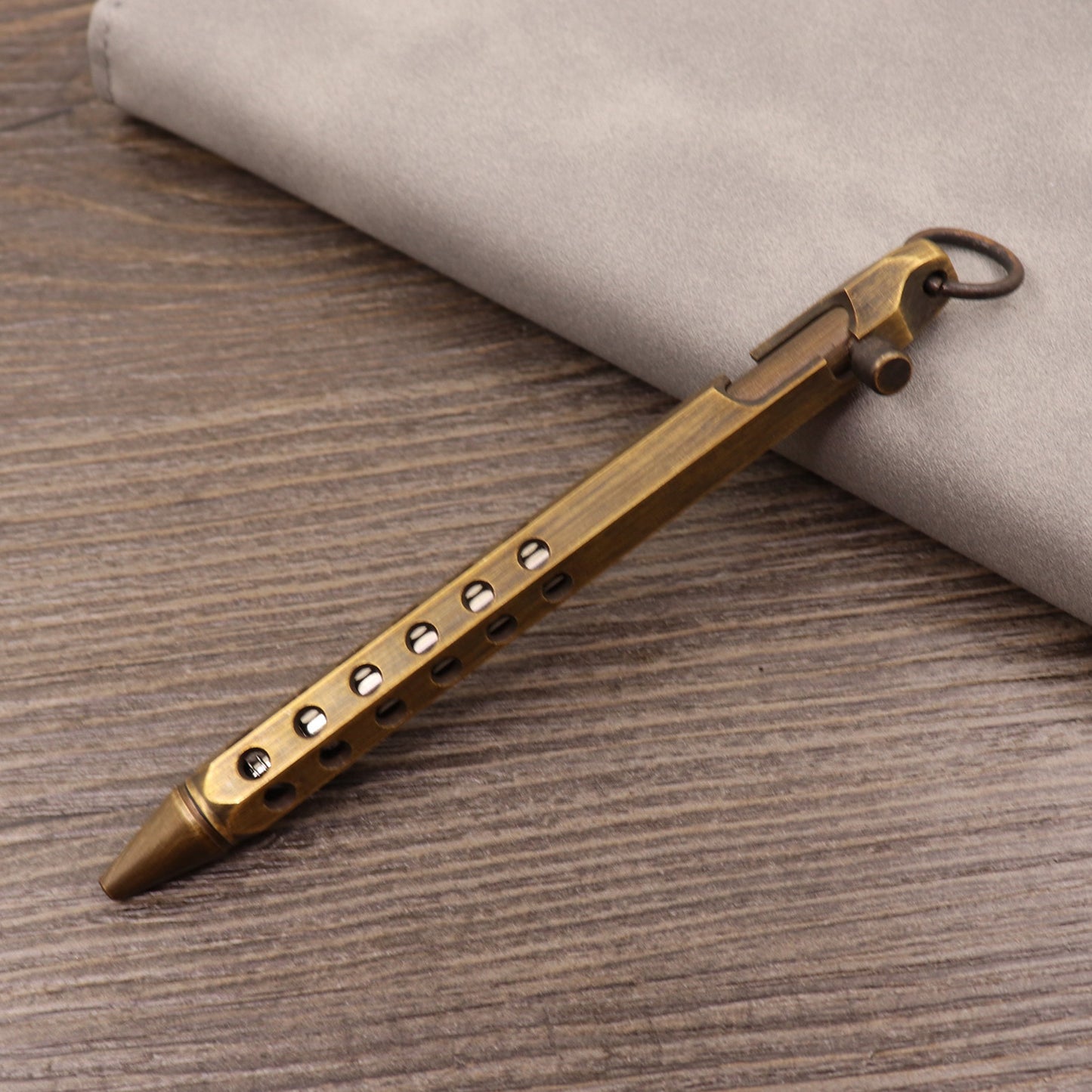 Retro Pure Copper Bolt Type Metal Tactical Pen