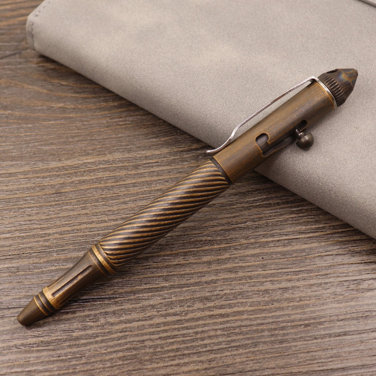 Retro Pure Copper Bolt Type Metal Tactical Pen