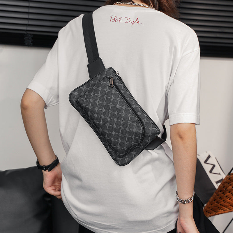 Fashionable, versatile shoulder bag for men in the waist