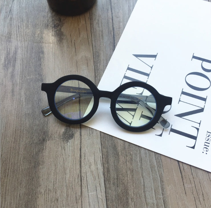 Retro round frame glasses