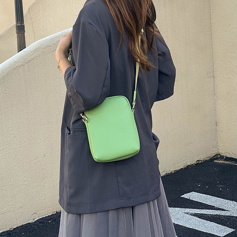 Solid color, simple, small shoulder bag