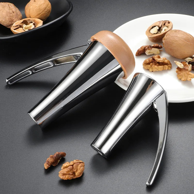 Zinc Alloy Pecan Nut Cracker Walnut Nutcracker Pine Cascanueces Sheller Funnel Frosted Grips Pliers Clamp Kitchen Gadgets