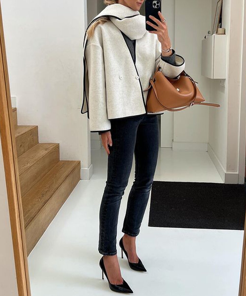 Talma Minimalist Black And White Color Matching Elegant Edging Baggy Coat