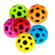 Lochball, weicher Hüpfball, Mondform, poröser Hüpfball, ergonomisches Design