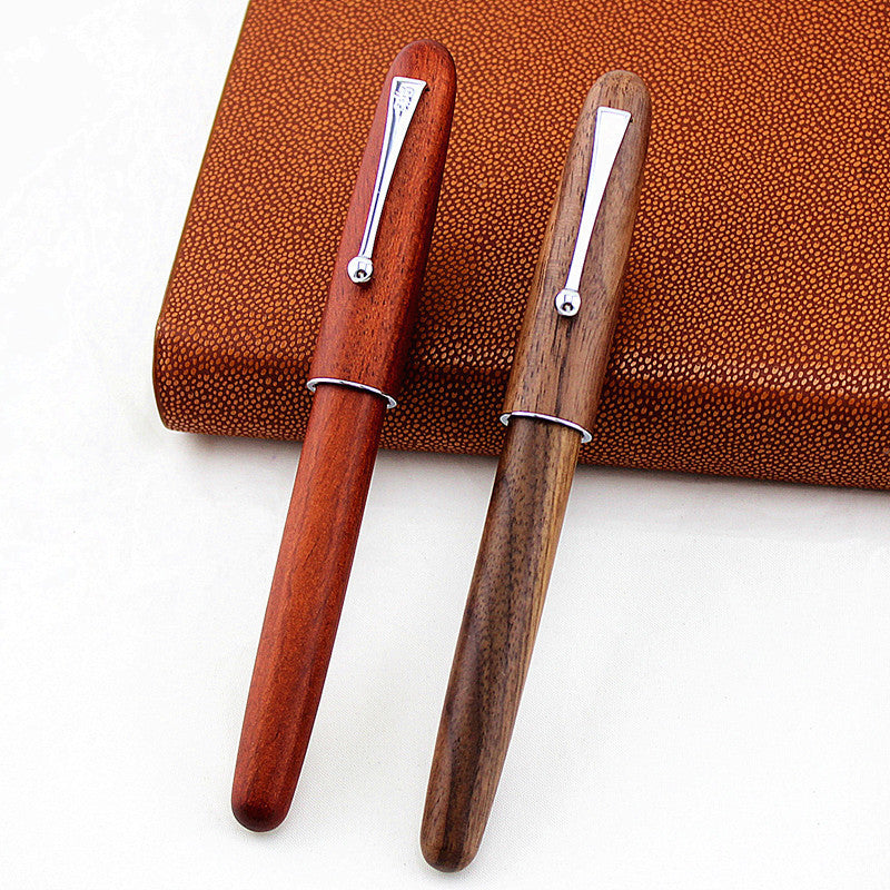 Vintage wooden pen fountain pen