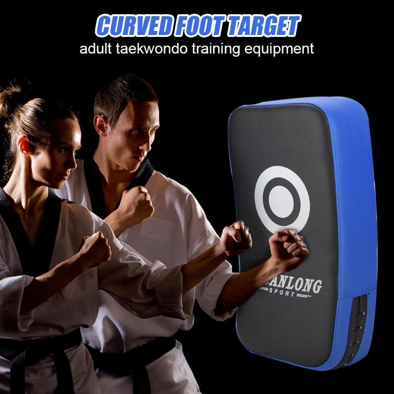 Taekwondo training device, foot target