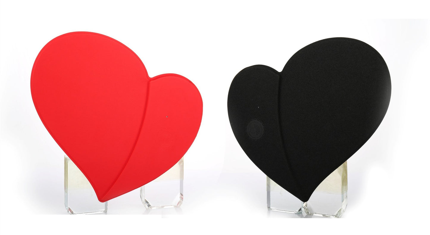 Fast wireless charging heart-shaped leather mouse pad