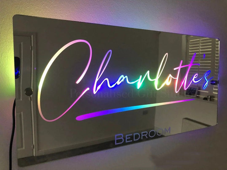 Personalisierter Namensspiegel mit Licht für Schlafzimmer, LED-Leuchtspiegel für die Wand, individuelles Foto,