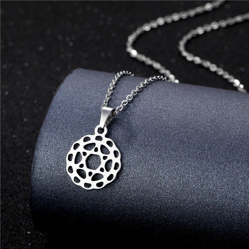 Geometric Necklace Simple Hollow Stainless Steel Cutting