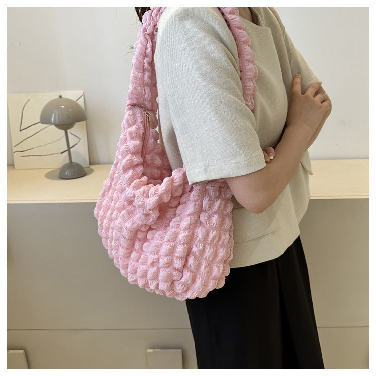 Niche pleated clouds Cute simple soft trendy western style underarm commuter bag