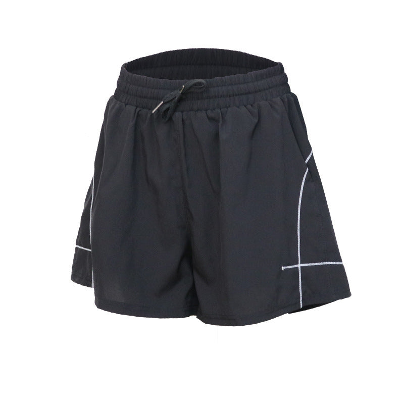 Fashionable new sports shorts for women