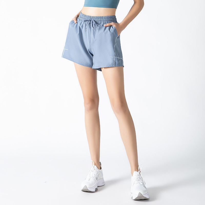 Modische neue Sportshorts für Frauen