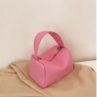 Spring new fashion all-match chain handbag