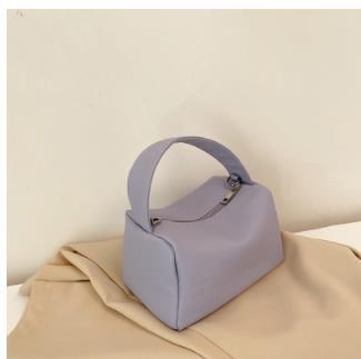 Spring new fashion all-match chain handbag