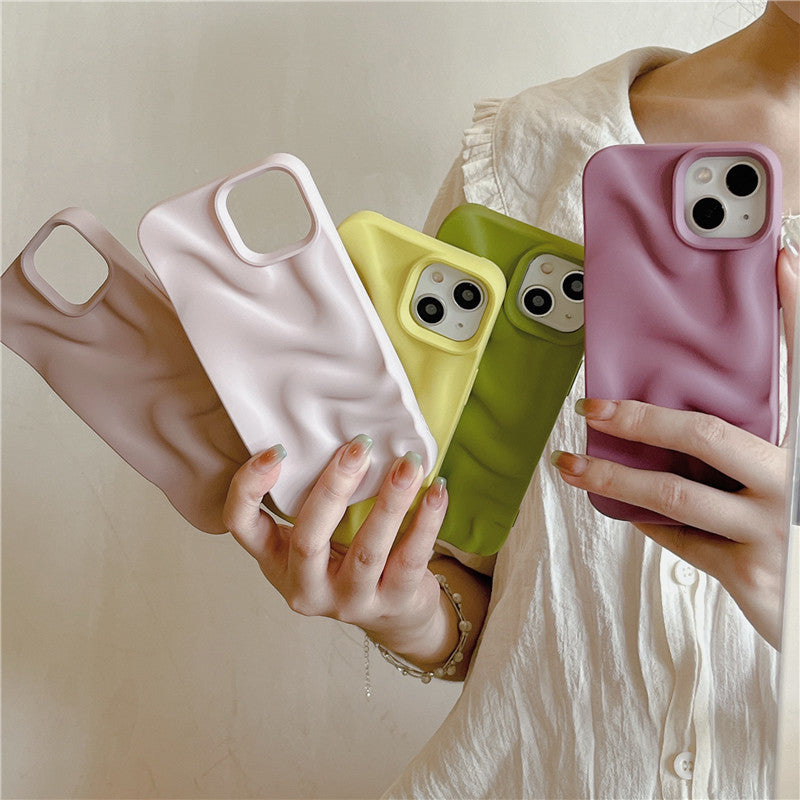 Three dimensional pleated water ripple phone case