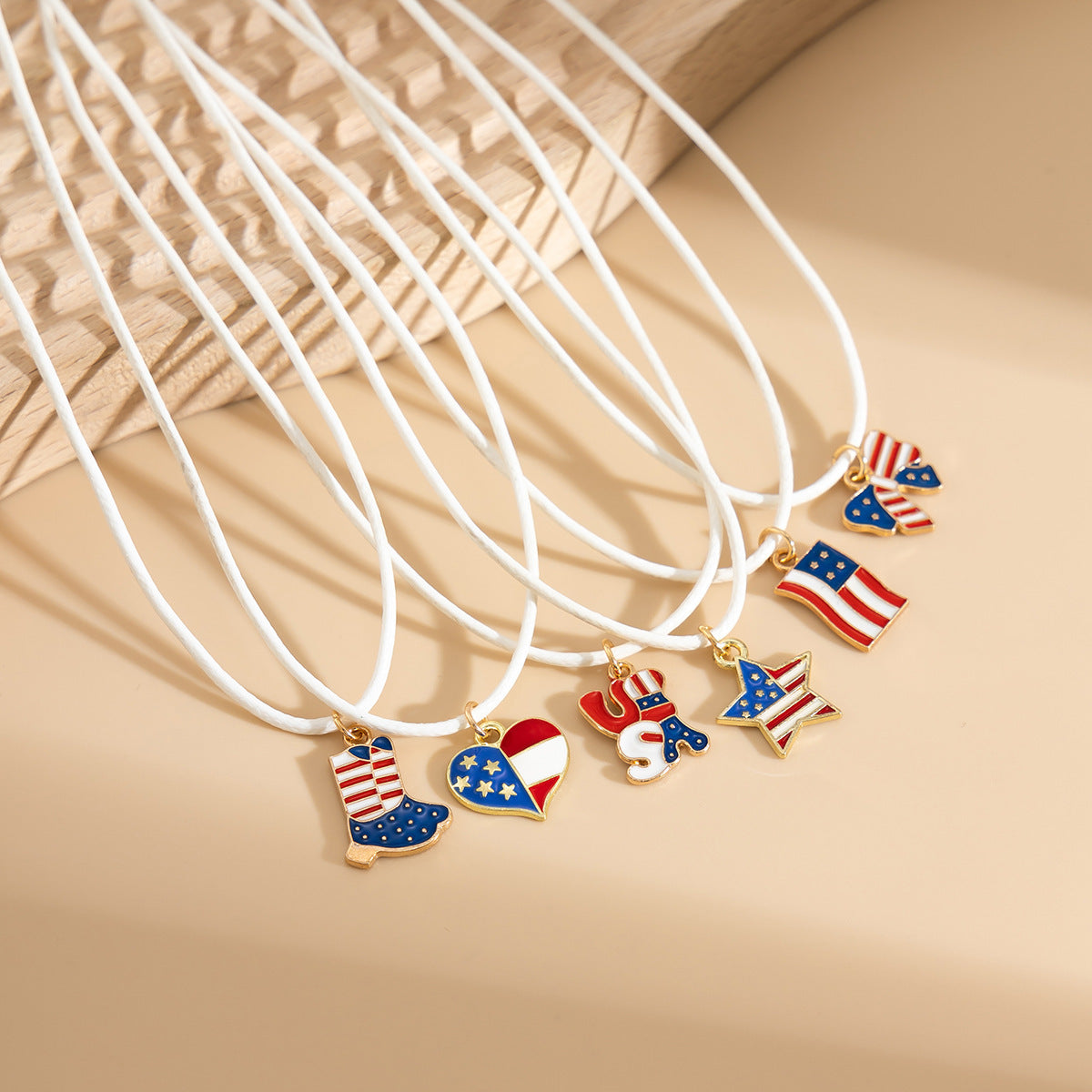 Heart Star Flag Contrast Color Necklace Letters