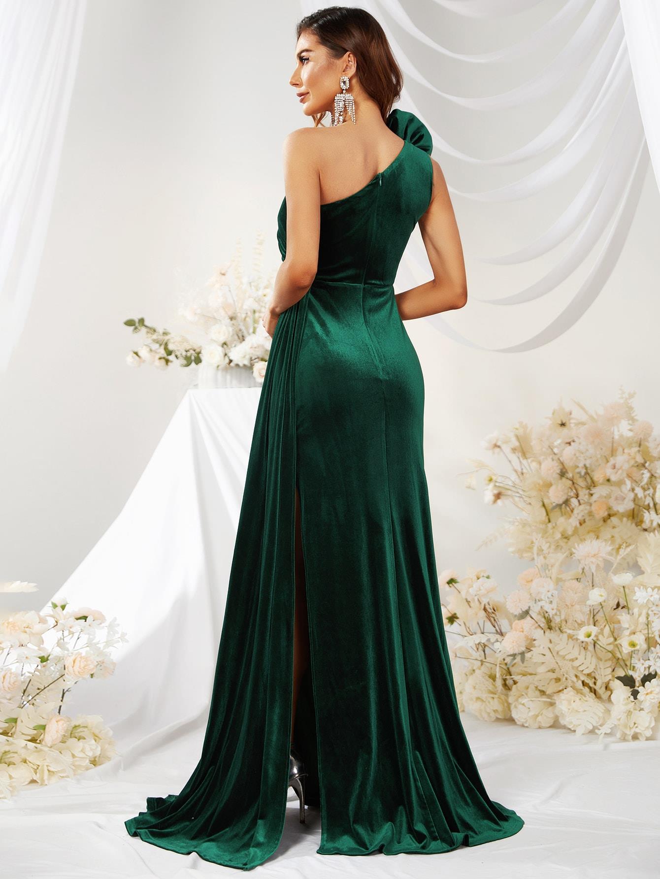 Long Sleeveless One-shoulder Three-dimensional Flower Dress